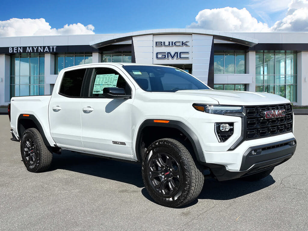 2025 GMC Canyon Elevation Crew Cab 4WD