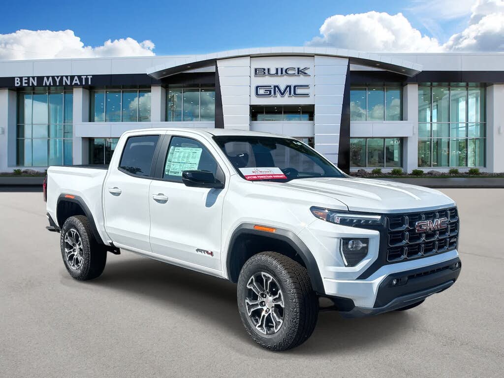 2025 GMC Canyon AT4 Crew Cab 4WD