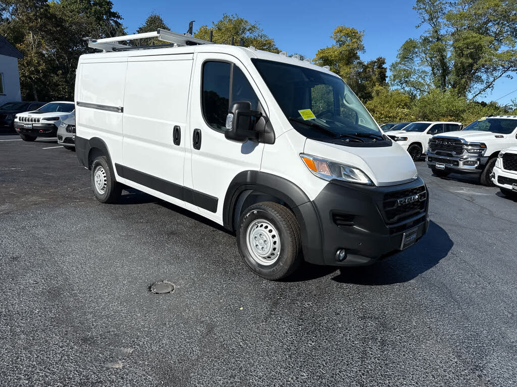 2025 RAM ProMaster 2500 Tradesman 136 Low Roof Cargo Van FWD