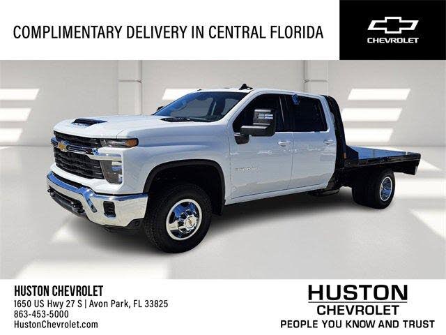 2026 Chevrolet Silverado 3500HD Chassis LT Crew Cab 4WD