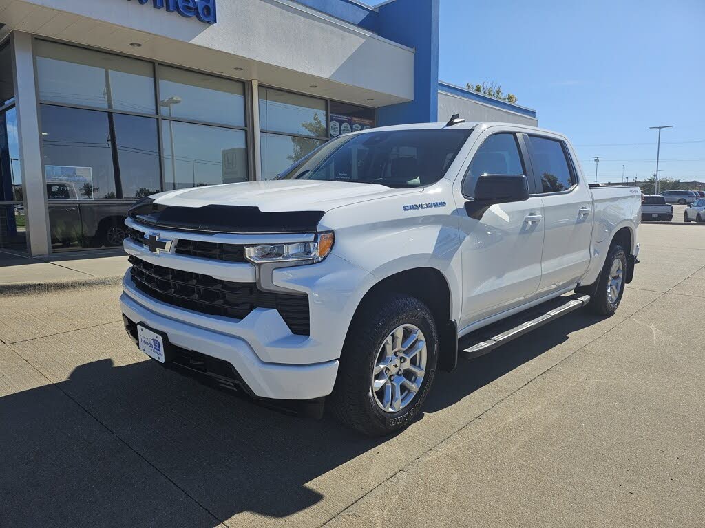2022 Chevrolet Silverado 1500 RST Crew Cab 4WD