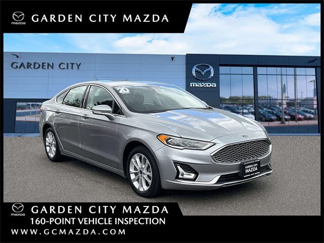 2020 Ford Fusion Energi Titanium FWD