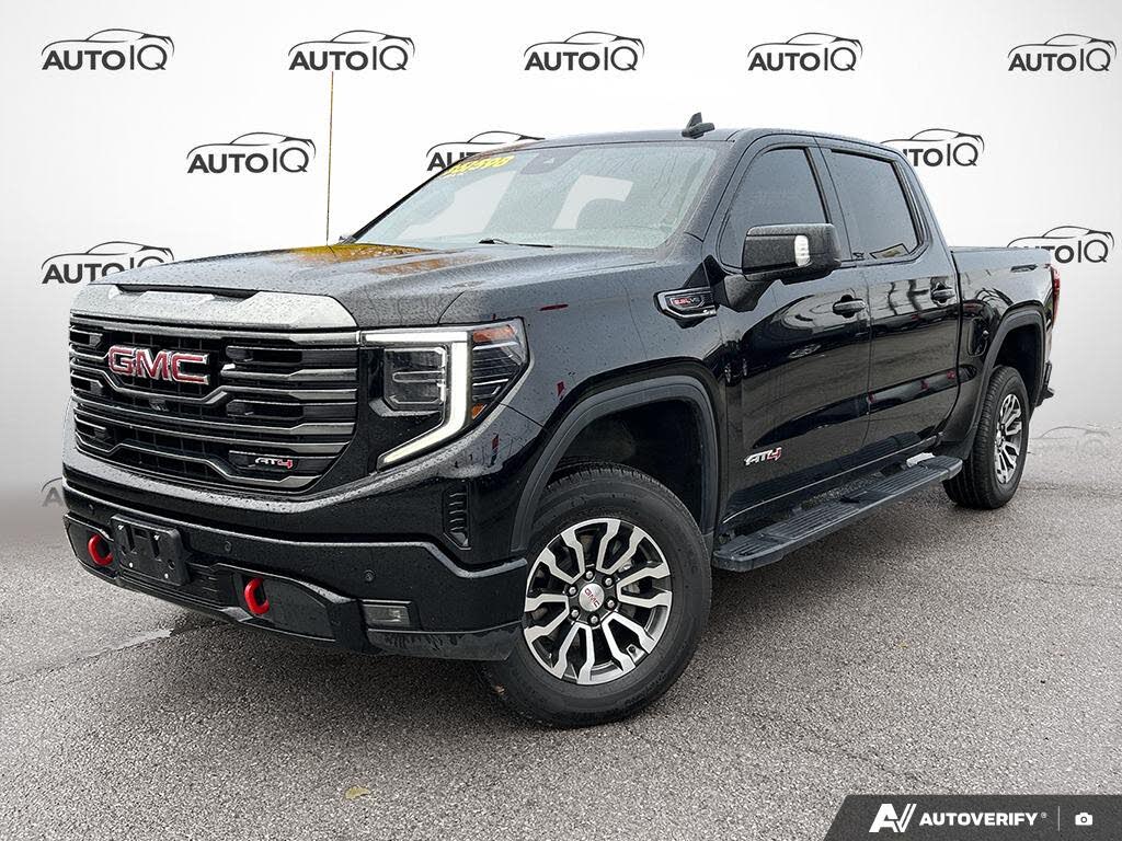 2023 GMC Sierra 1500 AT4 Crew Cab 4WD