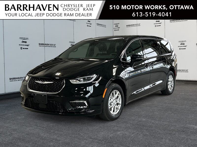 2025 Chrysler Pacifica Select FWD