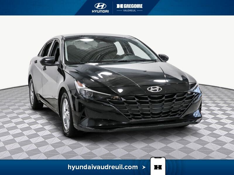 2023 Hyundai Elantra Essential FWD