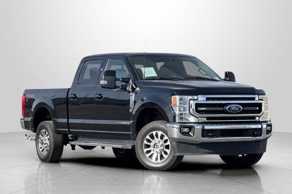 2022 Ford F-350 Super Duty Lariat Crew Cab 4WD