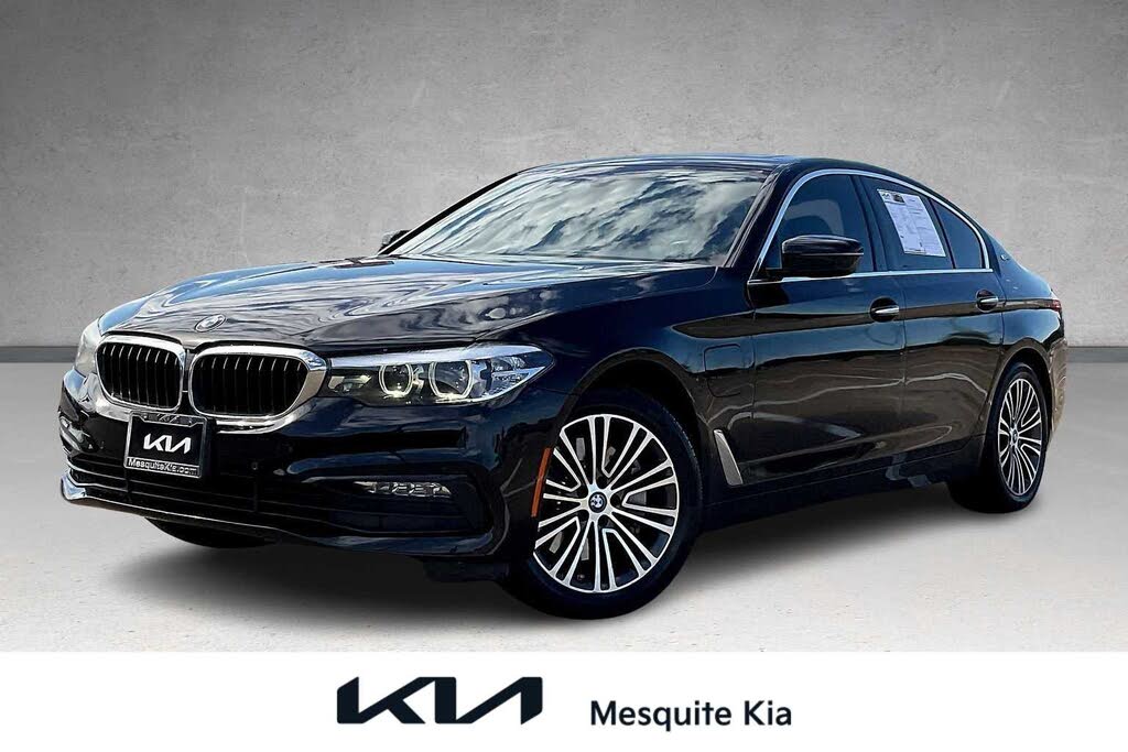 2018 BMW 5 Series 530e iPerformance Sedan RWD