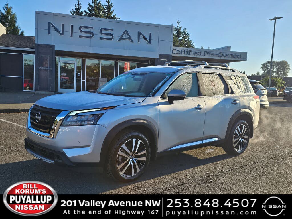 2025 Nissan Pathfinder Platinum 4WD