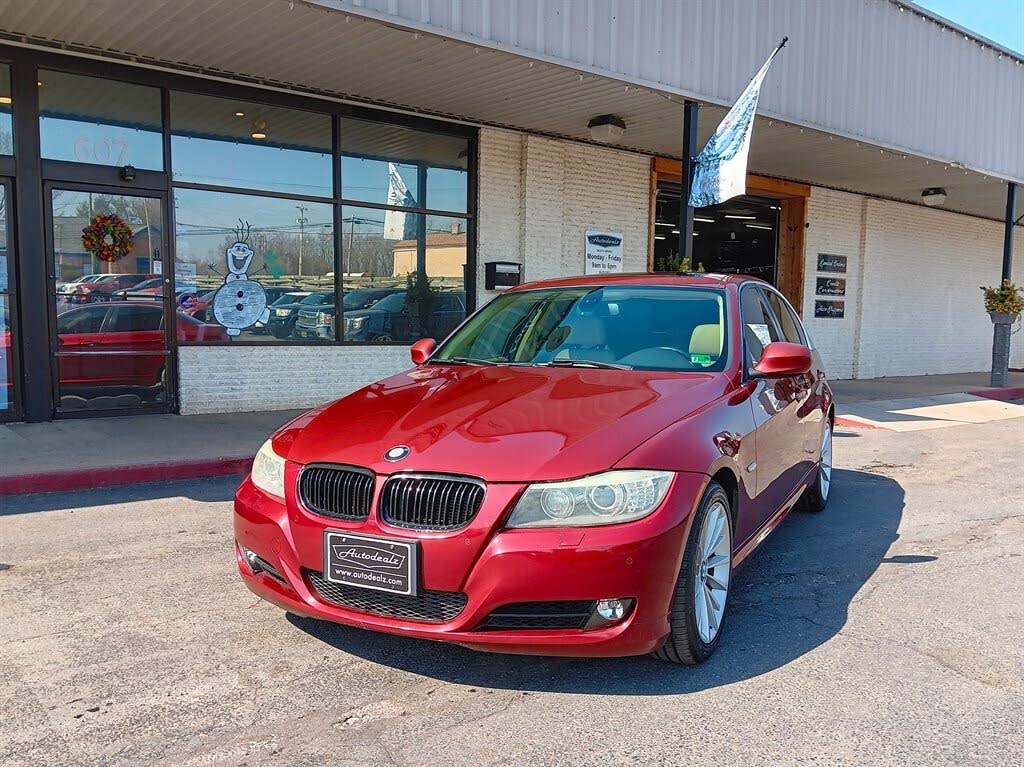 2011 BMW 3 Series 335i Sedan RWD