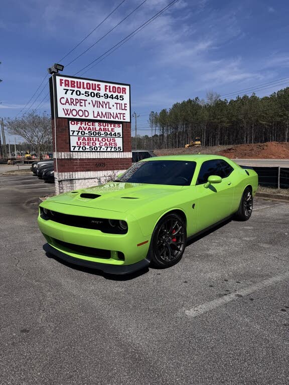 2015 Dodge Challenger SRT Hellcat RWD
