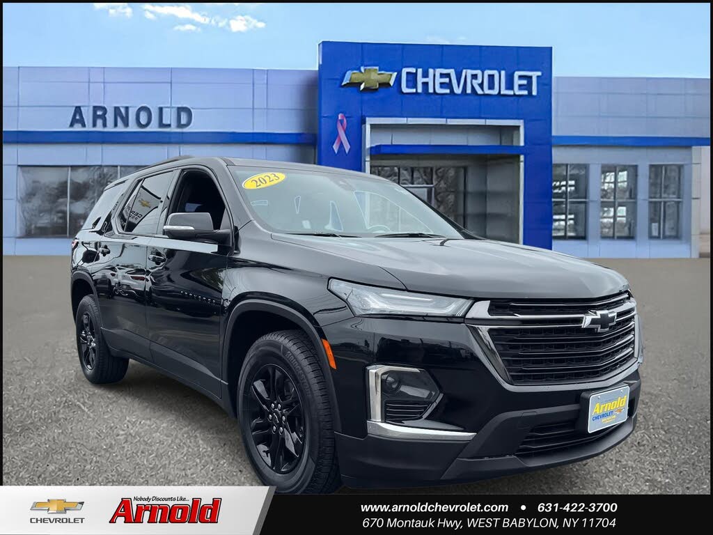 2023 Chevrolet Traverse LT Cloth AWD