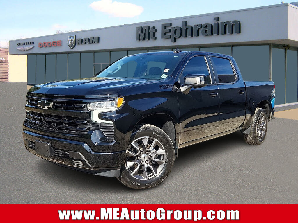 2022 Chevrolet Silverado 1500 RST Crew Cab 4WD