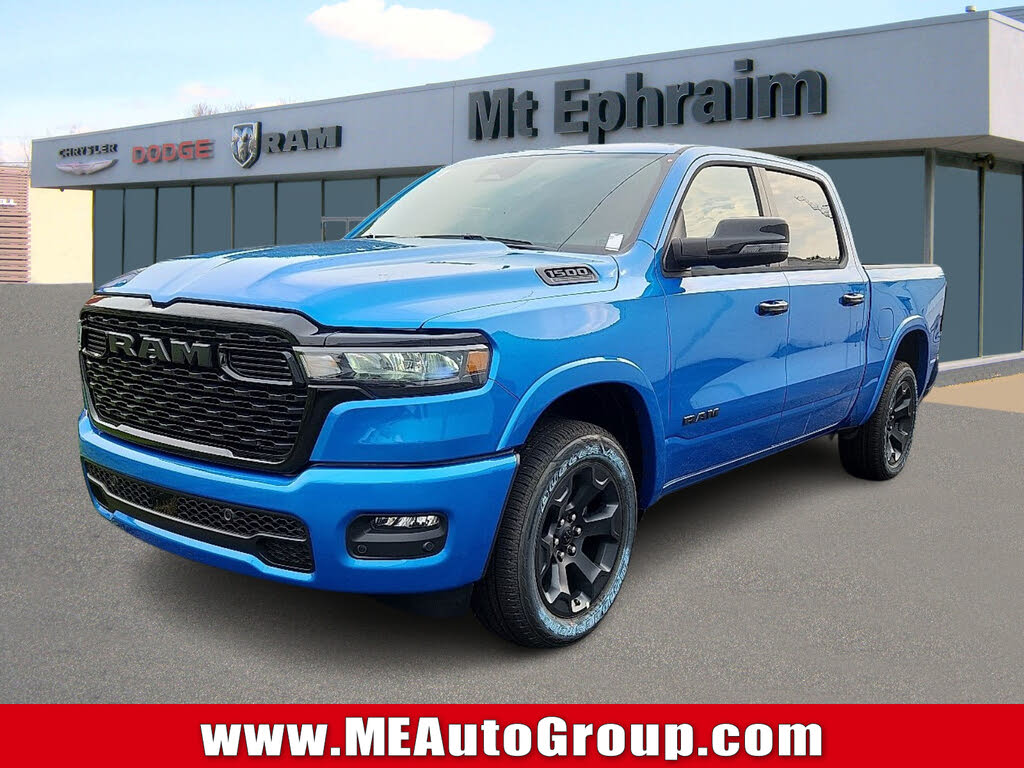2026 RAM 1500 Big Horn Crew Cab 4WD
