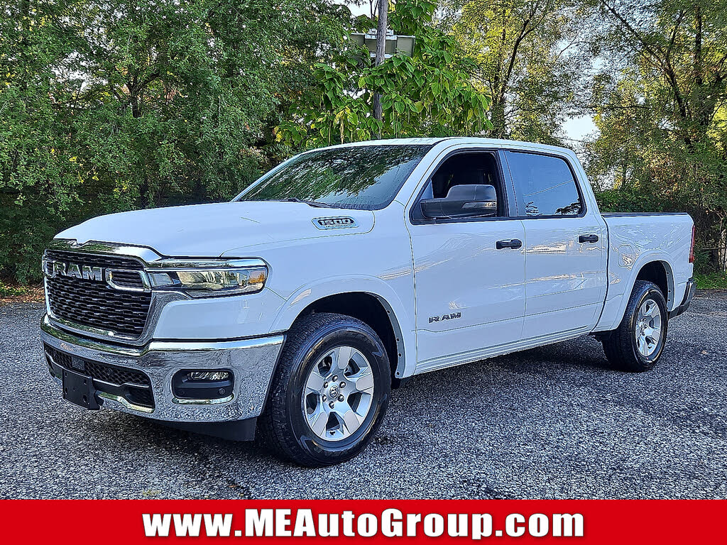2026 RAM 1500 Big Horn Crew Cab 4WD