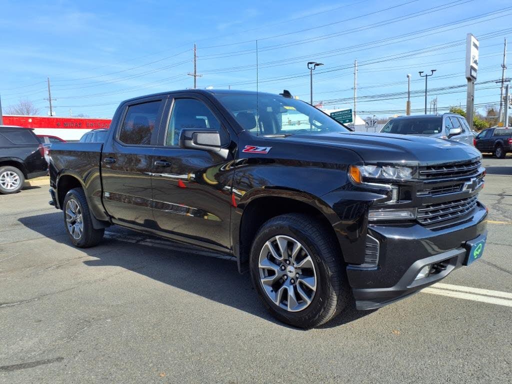 2022 Chevrolet Silverado 1500 RST Crew Cab 4WD