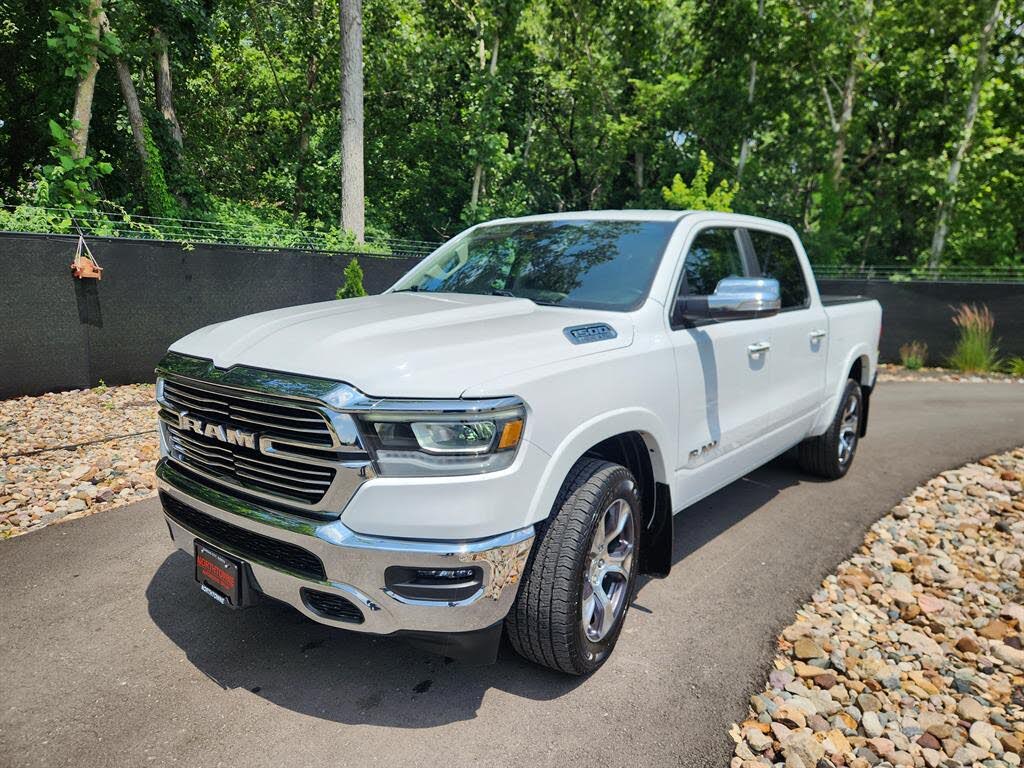 2022 RAM 1500 Laramie Crew Cab 4WD
