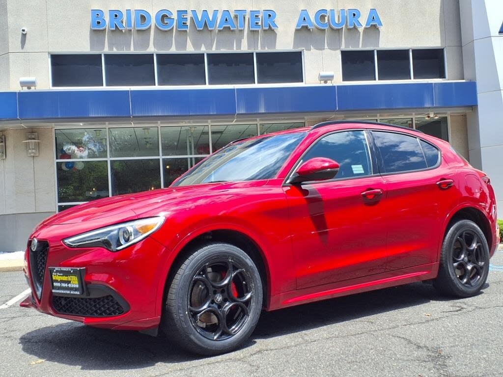 2022 Alfa Romeo Stelvio Sprint AWD