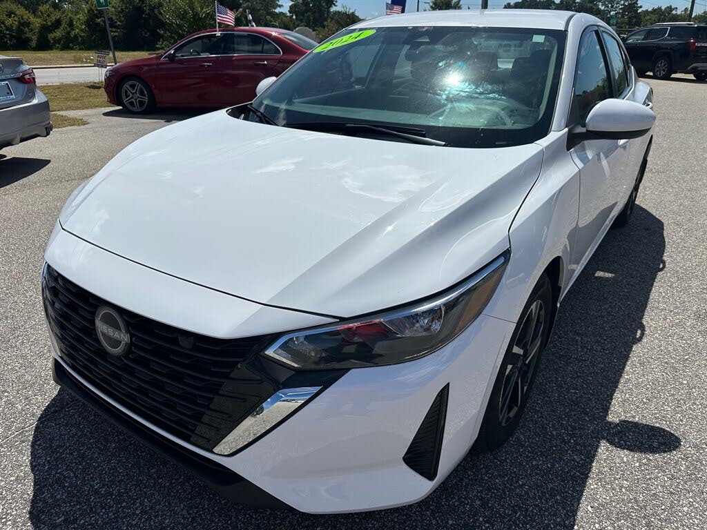 2024 Nissan Sentra SV FWD