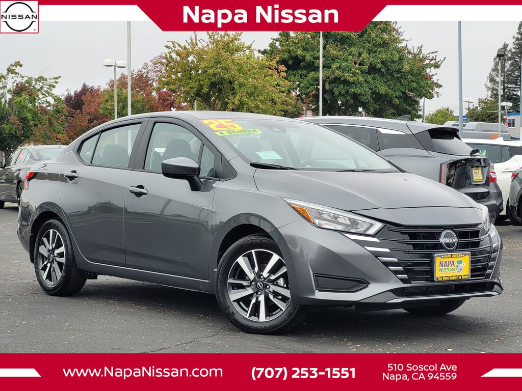 2025 Nissan Versa SV FWD