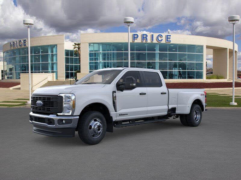 2025 Ford F-350 Super Duty XL Crew Cab LB DRW 4WD