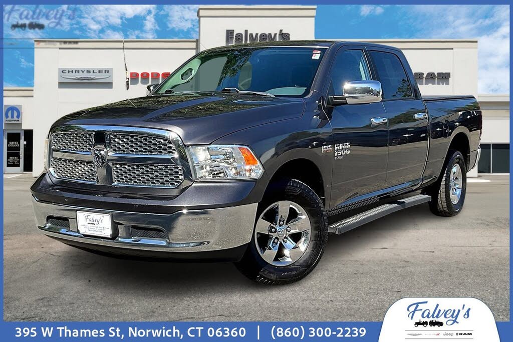2019 RAM 1500 Classic SLT Crew Cab 4WD