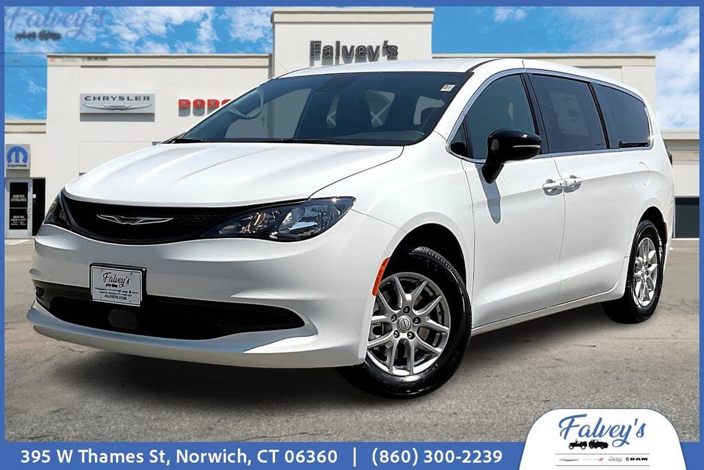 2026 Chrysler Voyager LX FWD