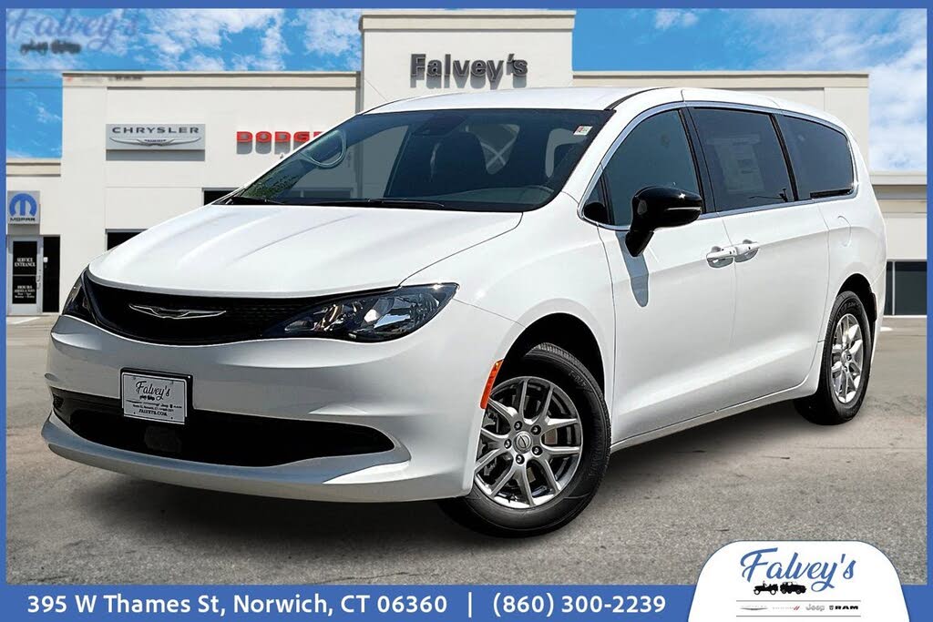 2026 Chrysler Voyager LX FWD