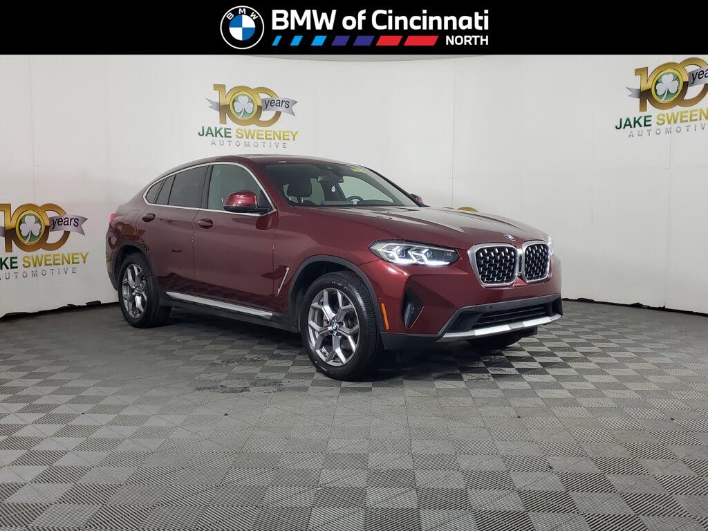 2025 BMW X4 xDrive30i
