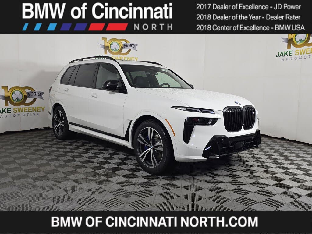 2026 BMW X7 M60i AWD