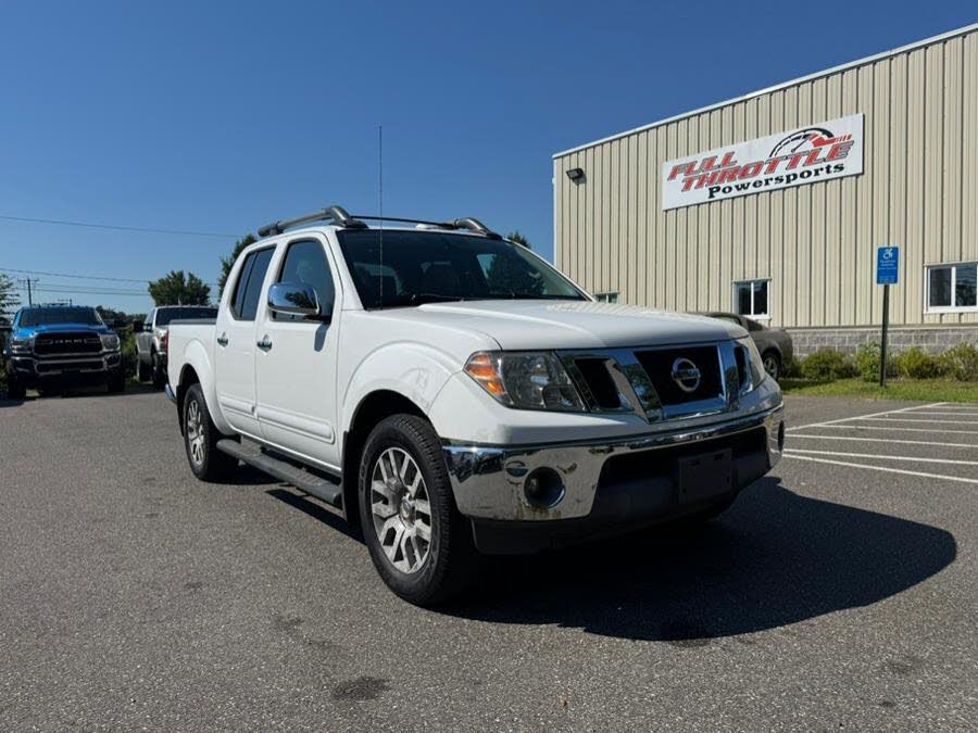 2011 Nissan Frontier SL Crew Cab 4WD
