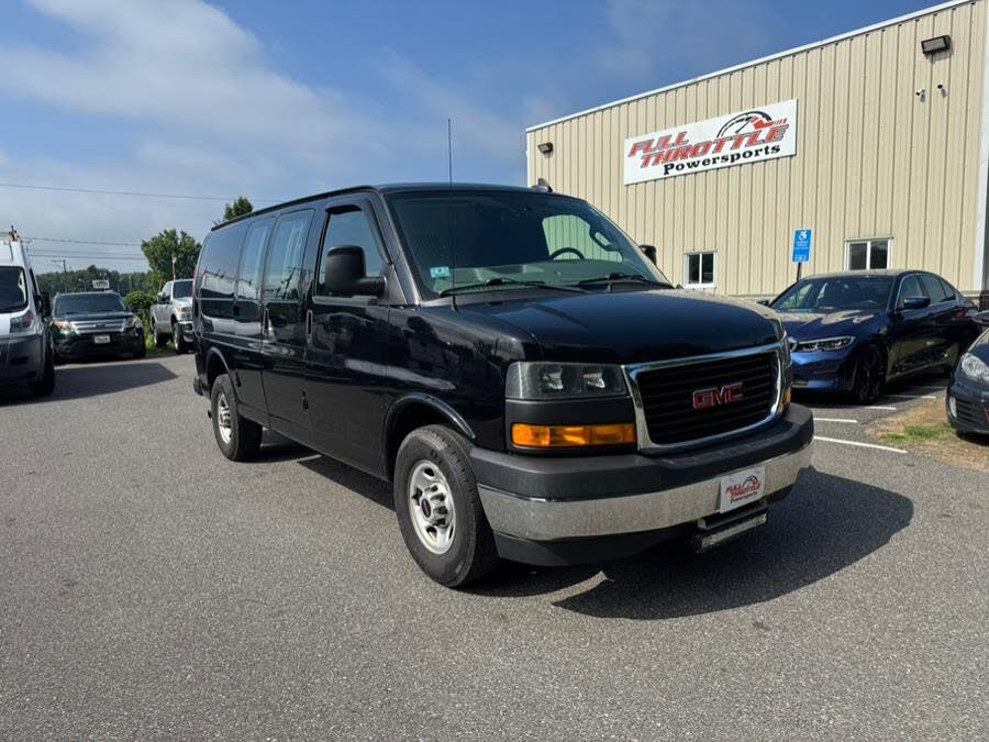 2019 GMC Savana Cargo 2500 RWD