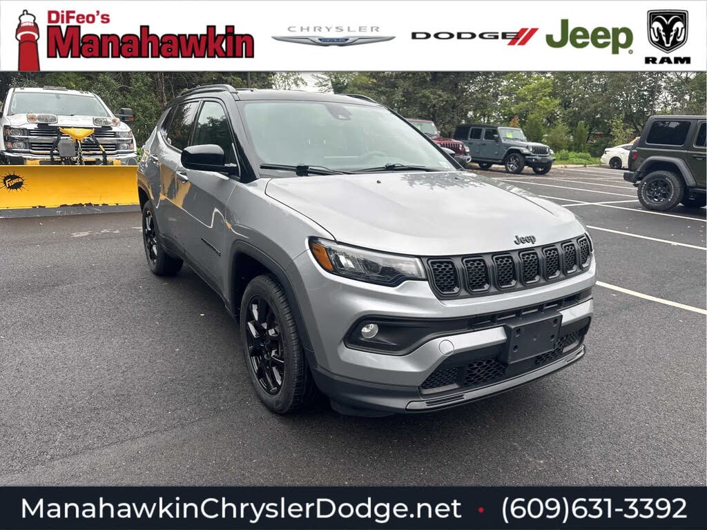 2023 Jeep Compass Altitude 4WD