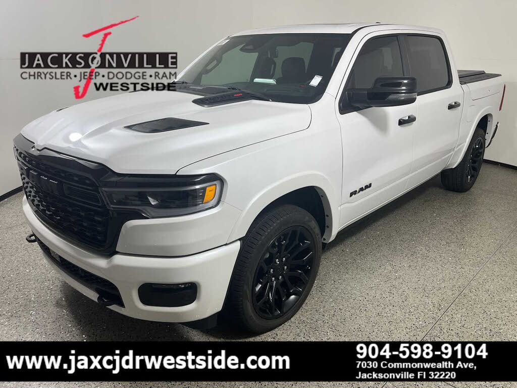 2025 RAM 1500 Limited Crew Cab 4WD