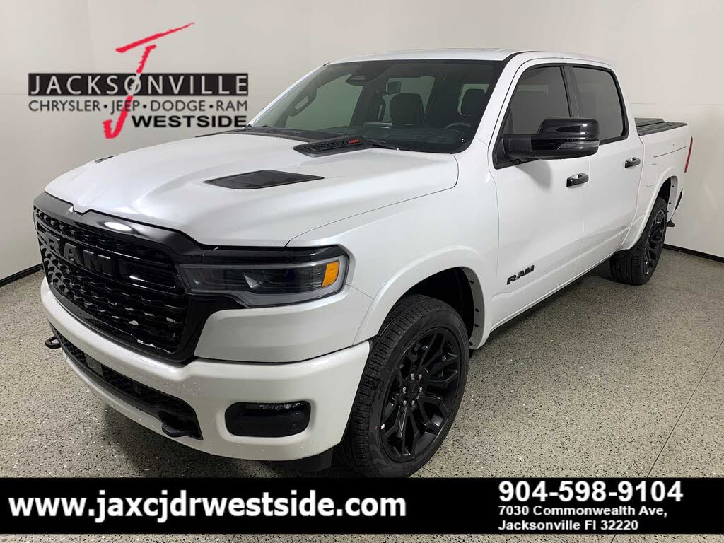 2025 RAM 1500 Limited Crew Cab 4WD