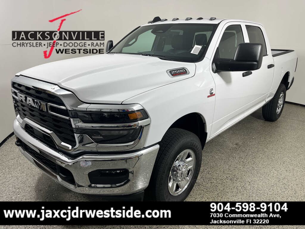 2025 RAM 2500 Tradesman Crew Cab 4WD