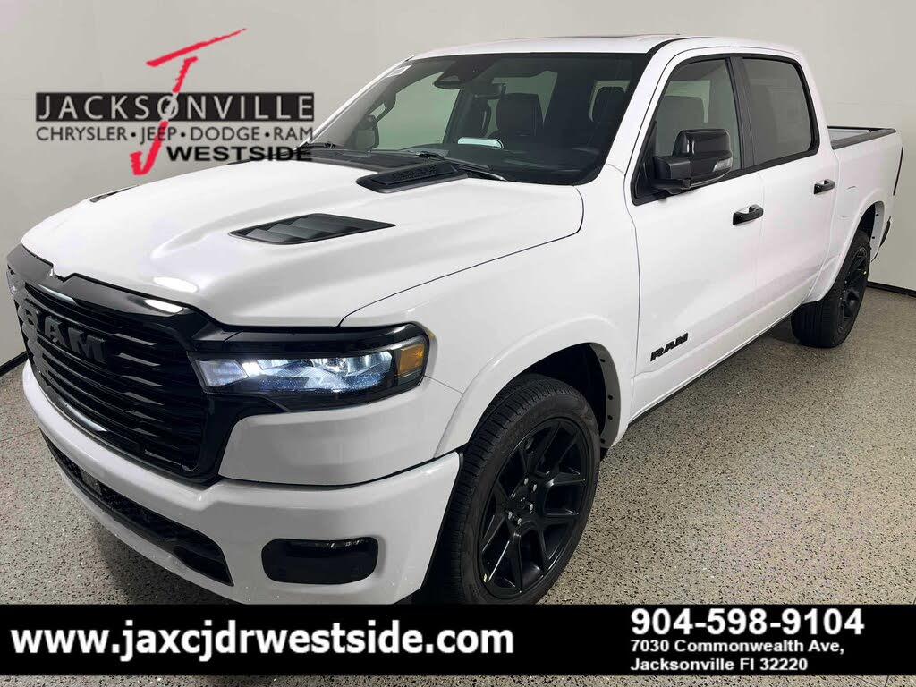 2026 RAM 1500 Laramie Crew Cab 4WD