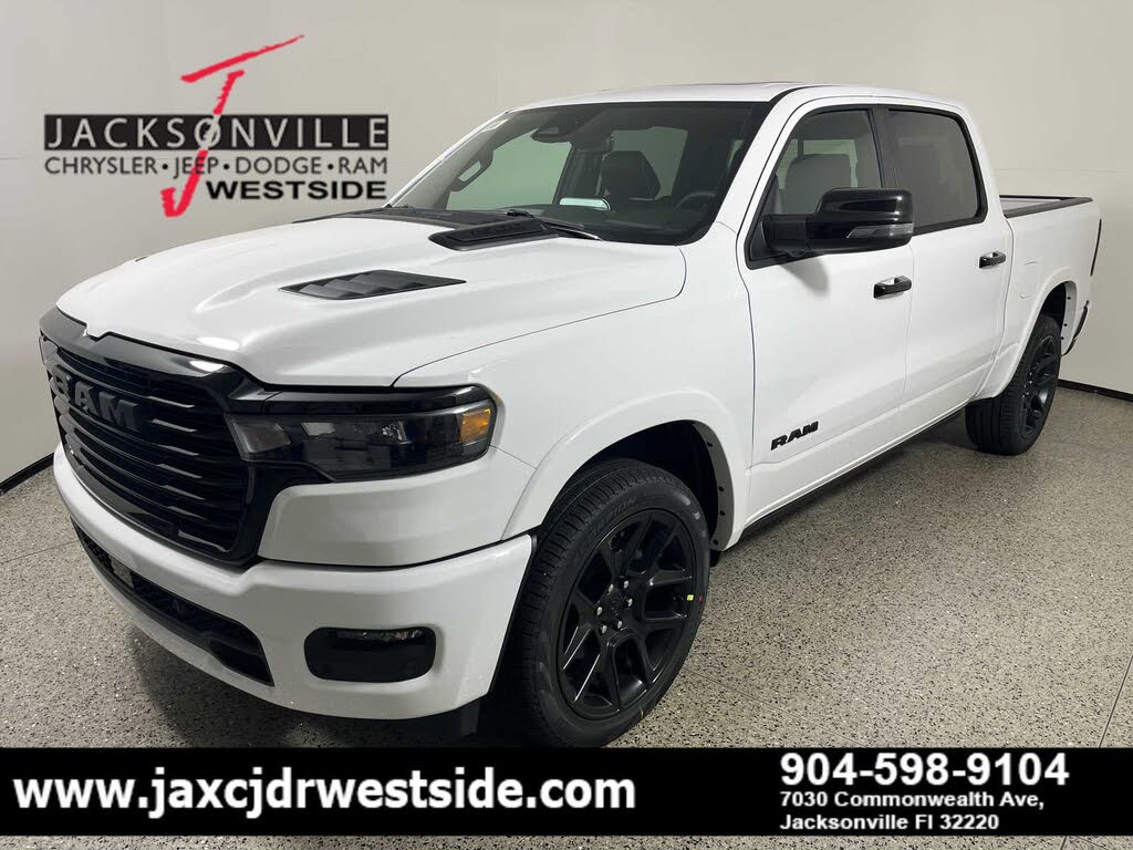 2026 RAM 1500 Laramie Crew Cab 4WD