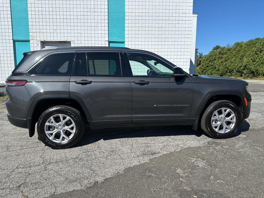 2022 Jeep Grand Cherokee Limited 4WD