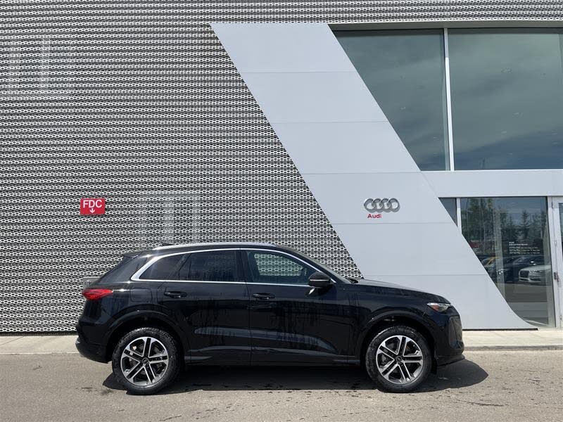2025 Audi Q5 quattro Premium Plus 40 TFSI