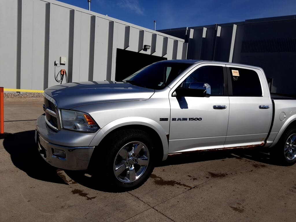 2012 RAM 1500 Laramie Crew Cab 4WD