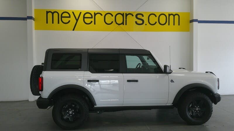 2024 Ford Bronco Black Diamond 4-Door 4WD