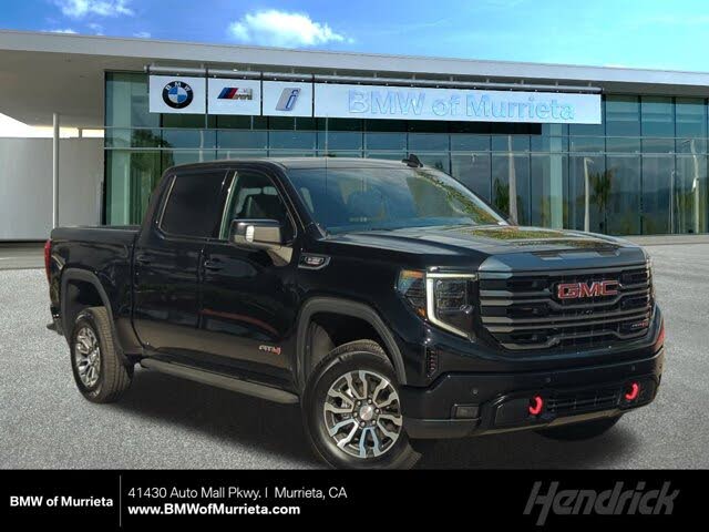 2022 GMC Sierra 1500 AT4 Crew Cab 4WD