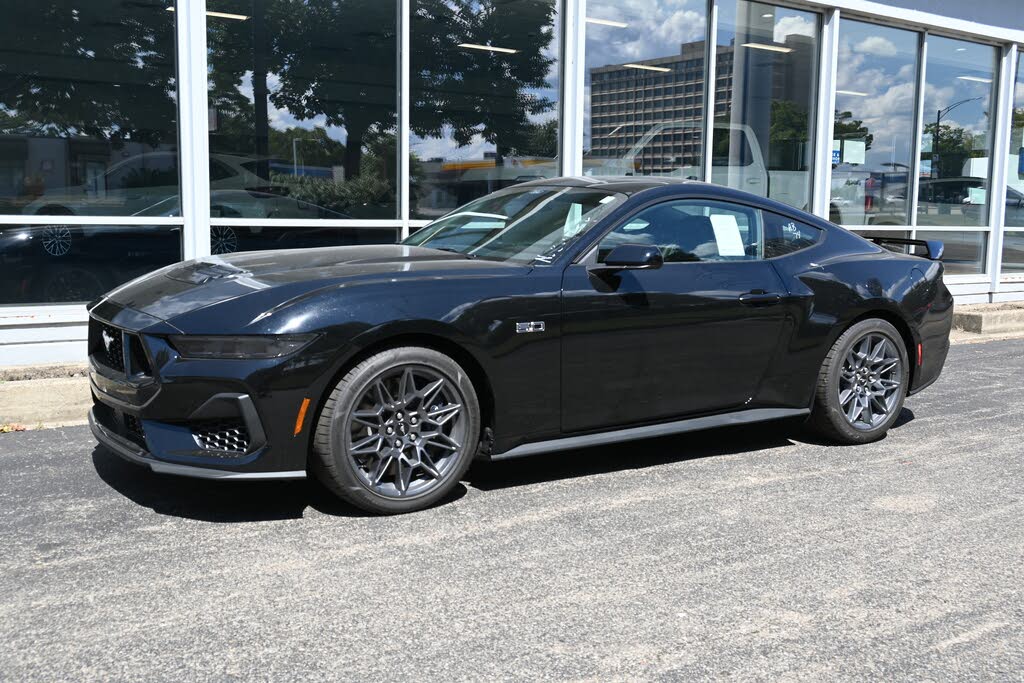 2025 Ford Mustang GT Premium Fastback RWD