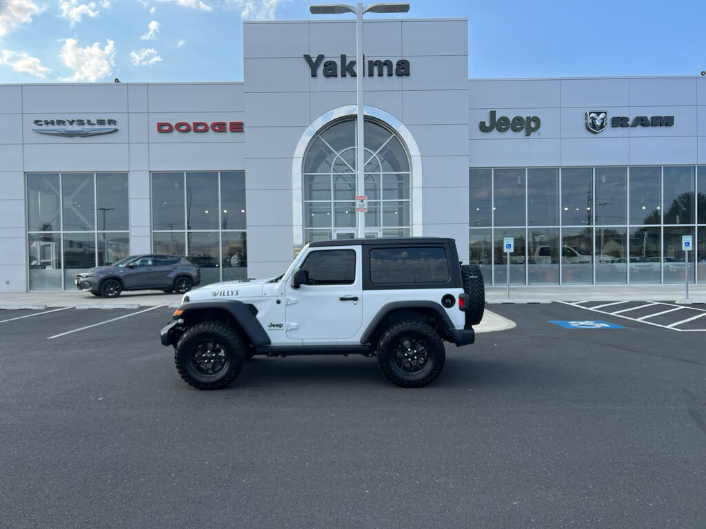2025 Jeep Wrangler Willys 2-Door 4WD