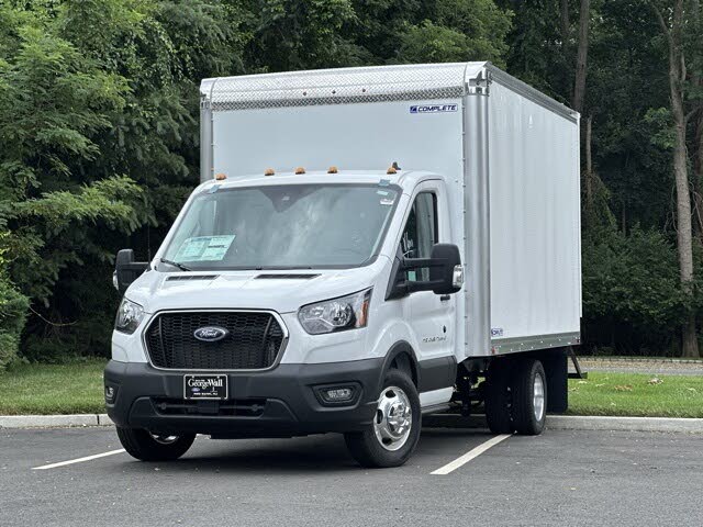 2023 Ford Transit Chassis 350 HD 9950 GVWR 156 DRW RWD