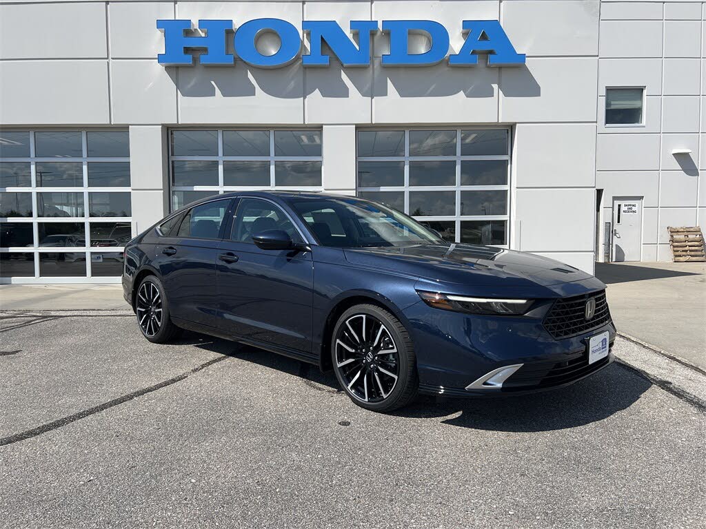 2025 Honda Accord Hybrid Touring FWD