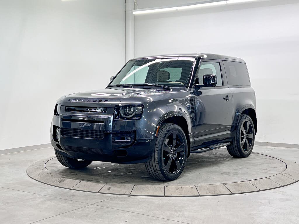 2025 Land Rover Defender 90 V8 AWD