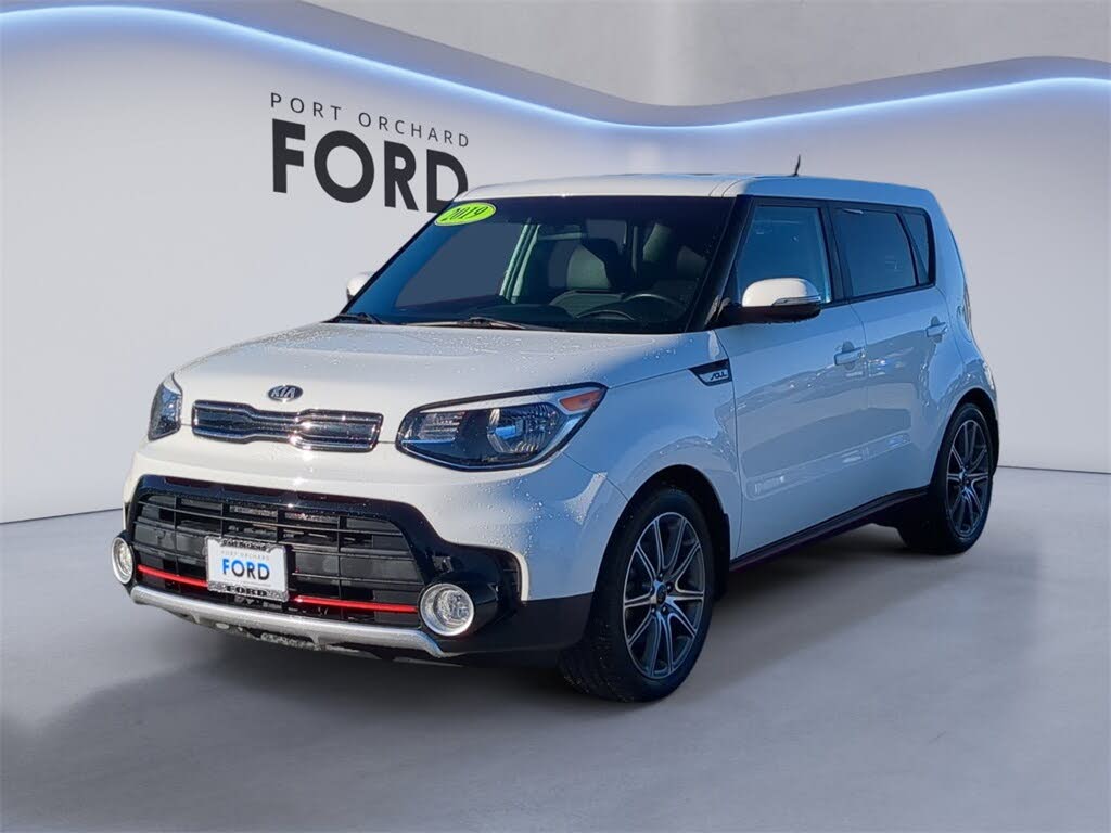 2019 Kia Soul ! FWD
