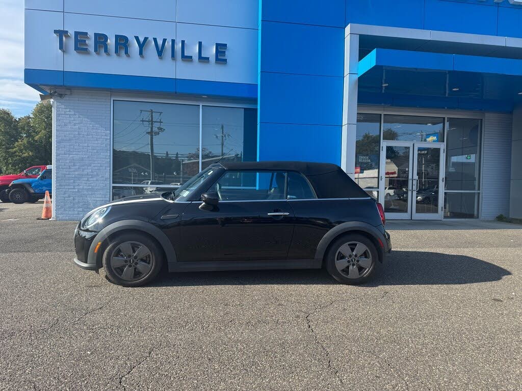 2022 MINI Cooper Convertible FWD