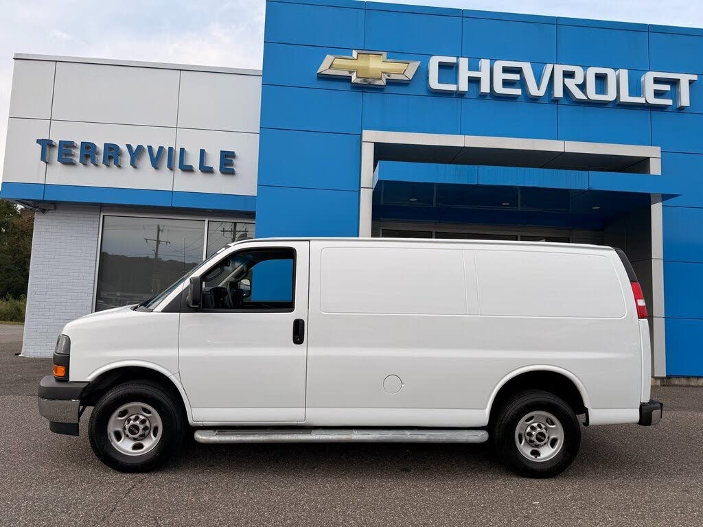 2023 GMC Savana Cargo 2500 RWD